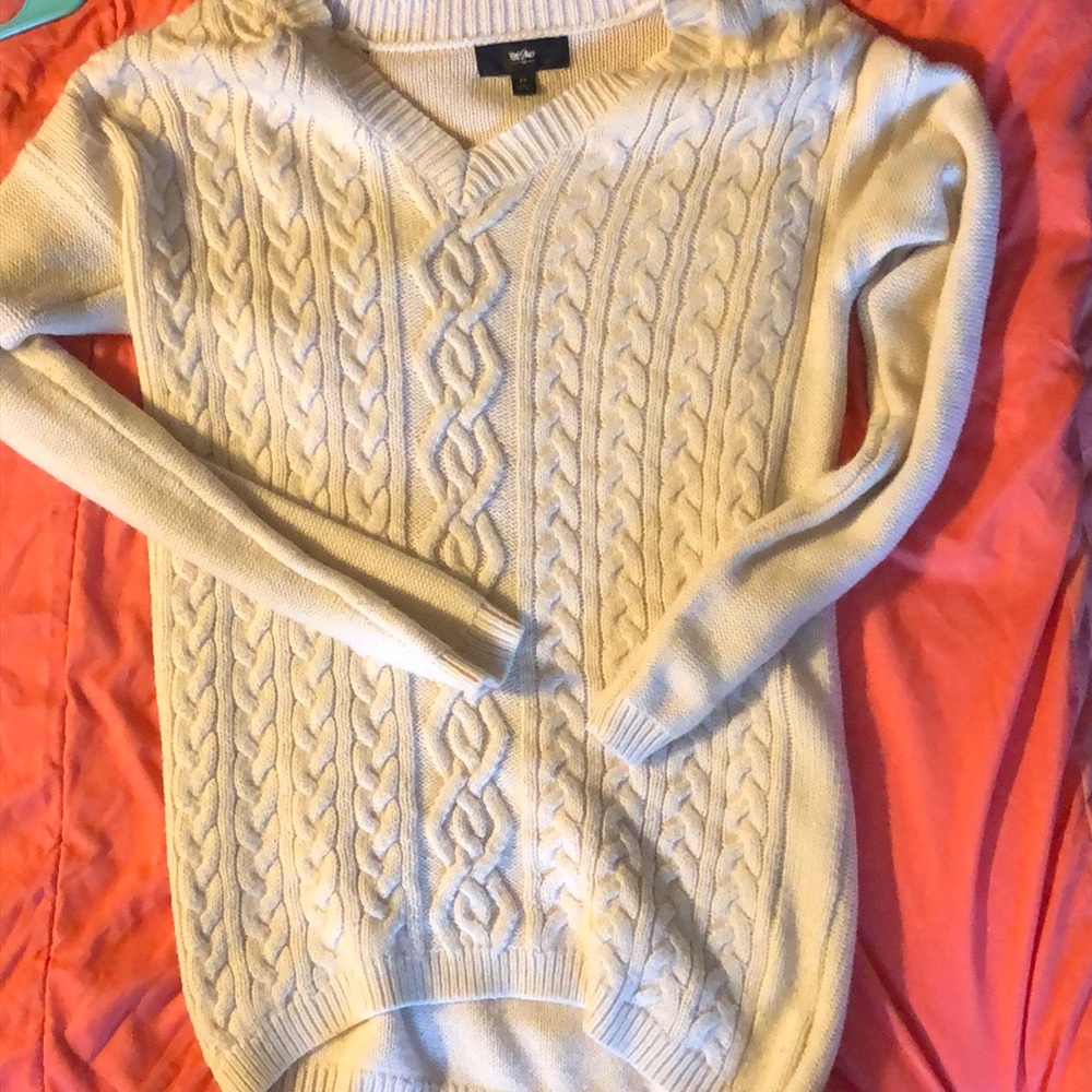 Cute white sweater.